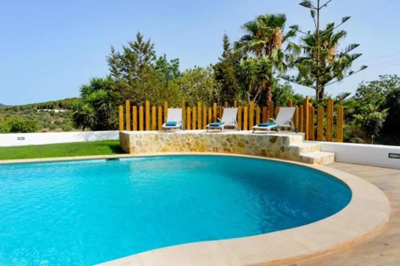 Can Pepe Pujolet Santa Gertrudis  0*, Santa Gertrudis (Ibiza)